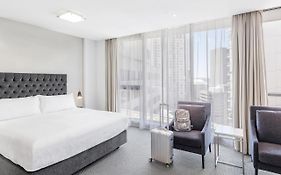 Meriton Suites Campbell Street, Sydney